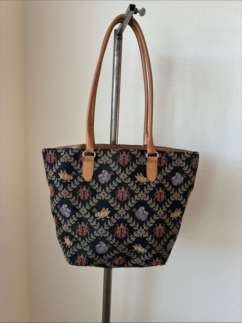 Vintage Tapestry Talbots Purse Leather Trim Butterfly Ladybug Grasshopper Insect - Picture 3 of 6